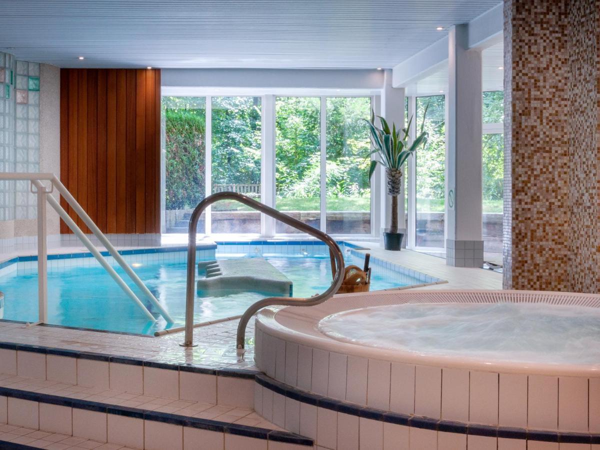 Les Appartements Du Parc - Acces Piscine Et Spa マンステール エクステリア 写真